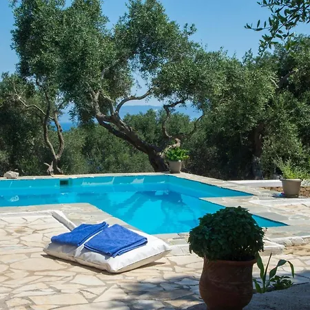 Aetheris Suite, Divine Sea Views, Private Pool, Furnished Terrace, Paxos Gáiosz